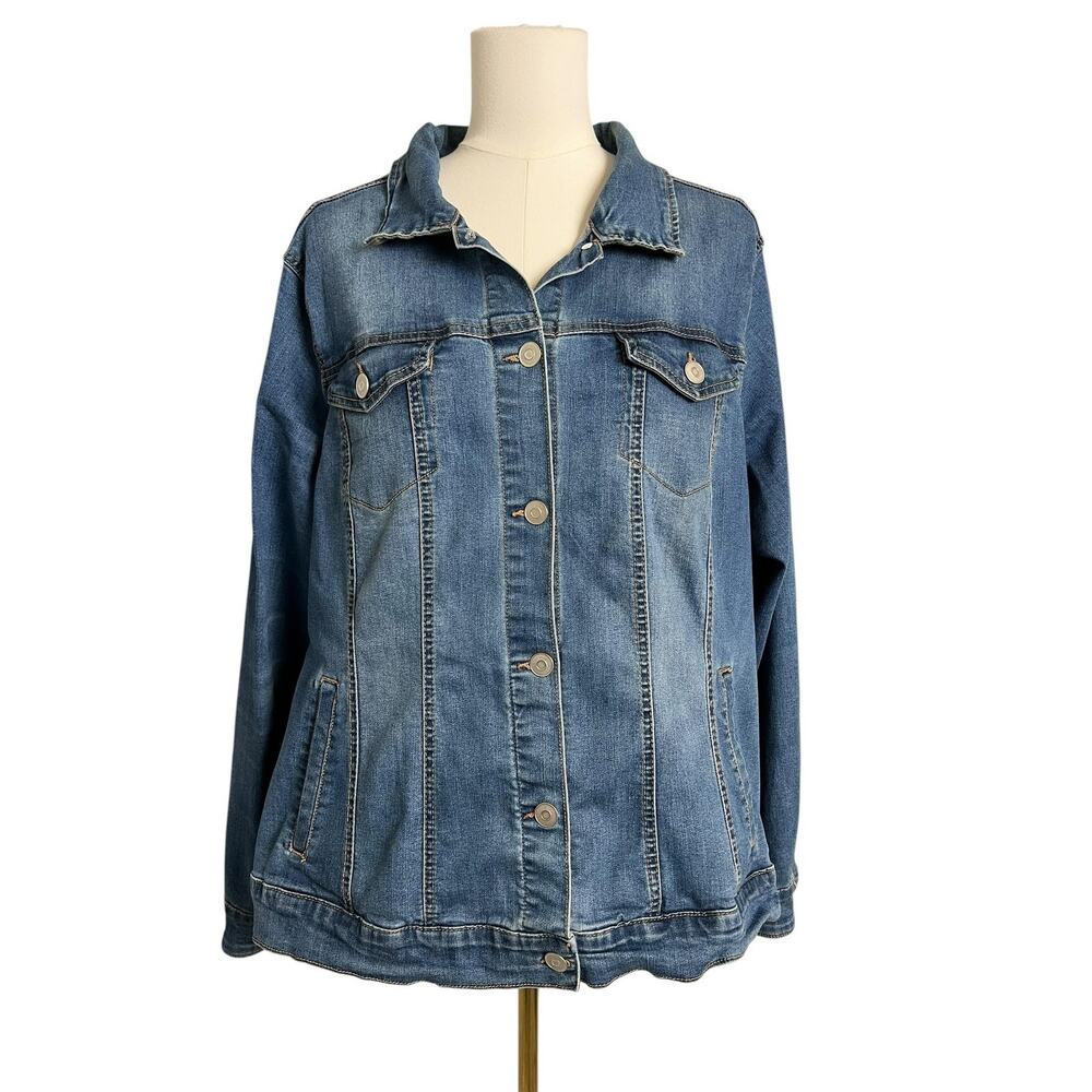 Avenue Denim Jean Jacket Womens 18/20 Blue Camo Collar Stretch Pockets Relaxed